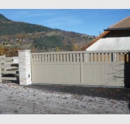 410 – Portail coulissant