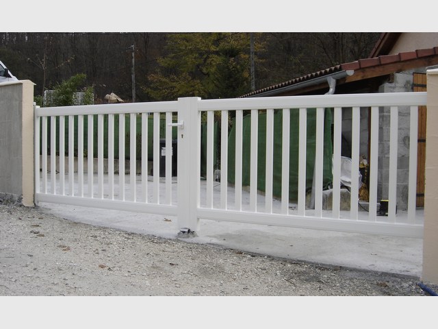 portail-battant-alu-ajouré-bernin-fabrication-installation-entretien-alproconcept