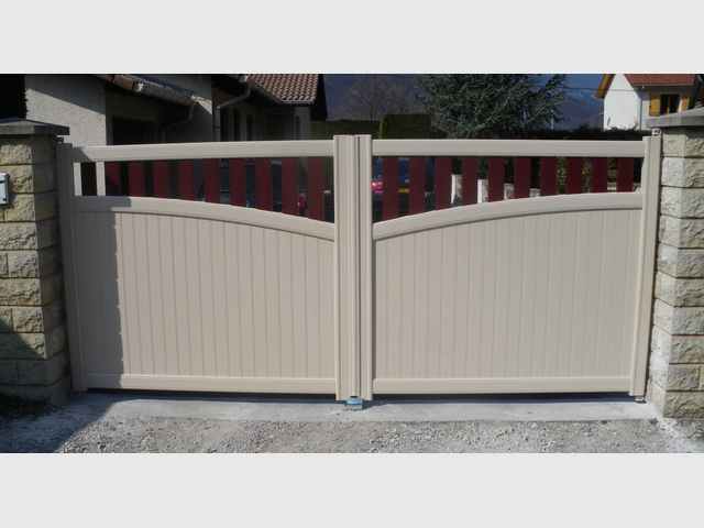 portail-battant-alu-bicolore-contemporain-vif-fabrication-installation-entretien-alproconcept