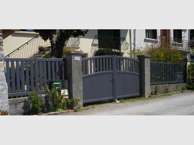 portail-battant-alu-cloture-travé-pont de claix-fabrication-installation-entretien-alproconcept
