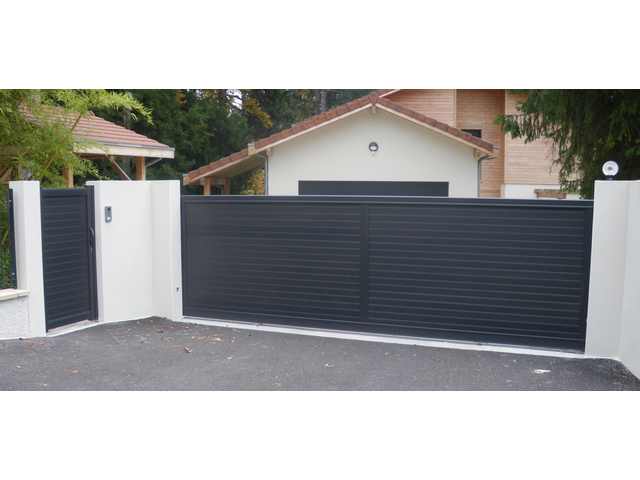 -portail-coulissant-alu-montbonnot-fabrication-installation-entretien-alproconcept