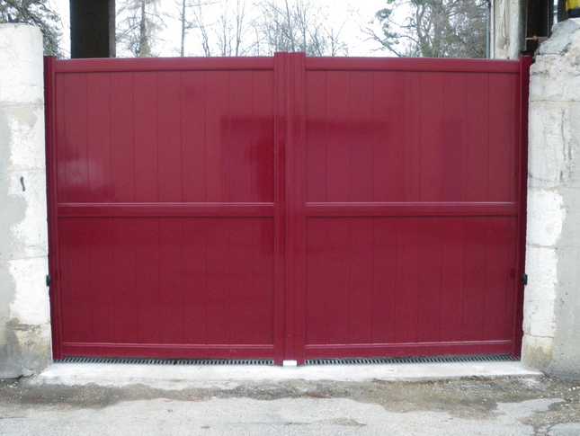 211 entreprise-fabrication-pose-portail-alu-battant-automatique-vif