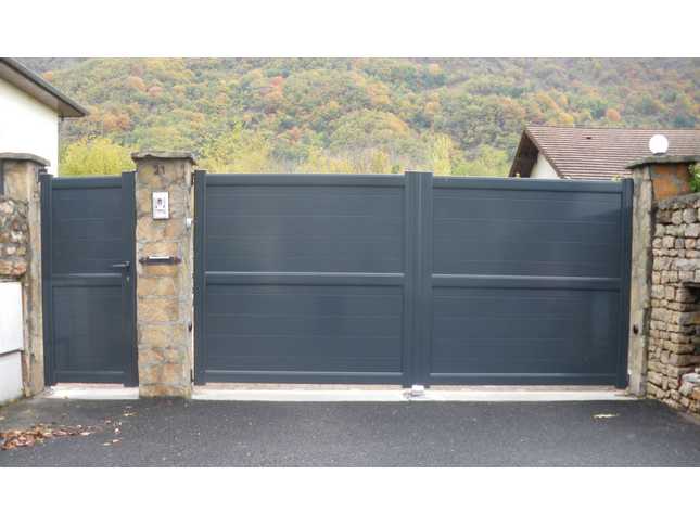 artisan-fabrication-pose-portail-alu-gris7016-automatique-varces