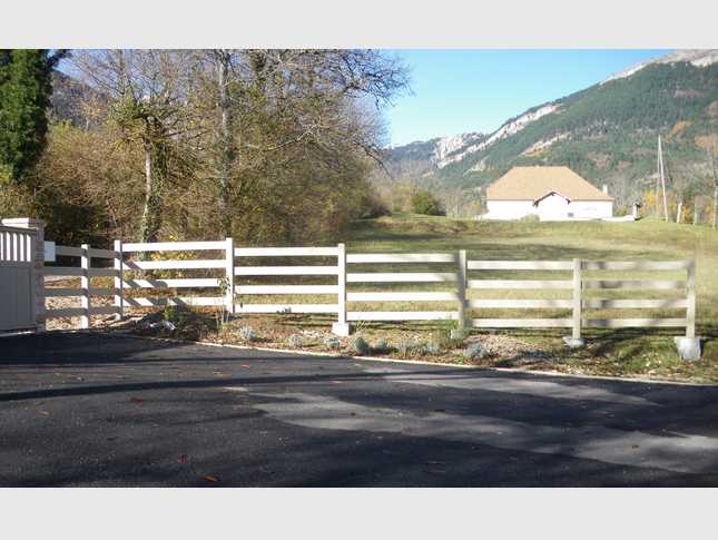 entreprise-fabrication-pose-cloture-alu-saint-michel-les -portes